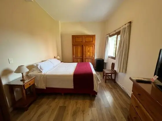 Double Room, 1 Queen Bed (No lake view)