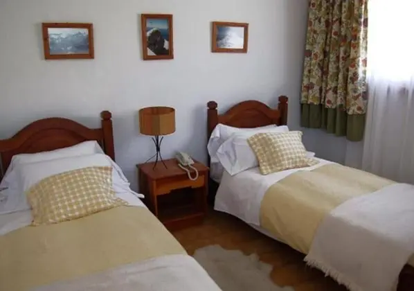 Tek Büyük Yataklı Oda, 2 Tek Kişilik Yatak, Sigara İçilmez