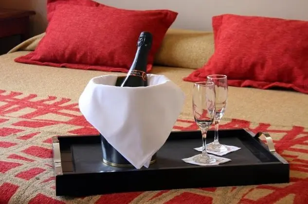 Tek Büyük veya İki Ayrı Yataklı Oda