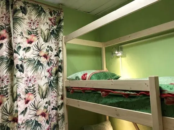 Ortak Ranzalı Oda, Sadece erkekler için (4 beds)