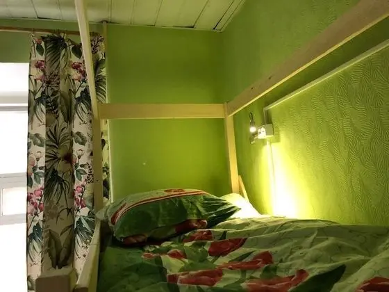 Ortak Ranzalı Oda, Sadece kadınlar için (6 beds)