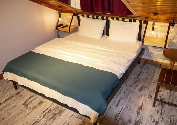 Tek Kişilik Ekonomik Oda