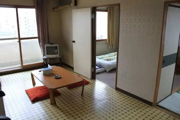 Apart Daire, Birden Çok Yatak Odası (2DK or 3DK)