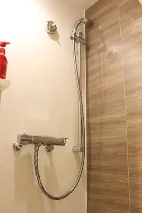 Tek Büyük Yataklı Oda, Sigara İçilmez
