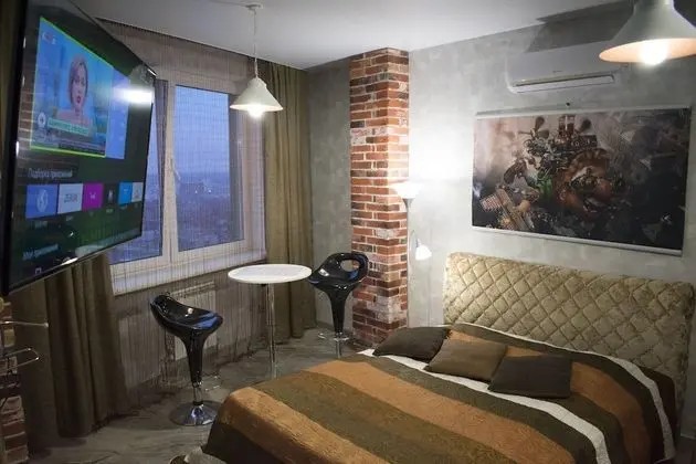 Romantic Stüdyo Süit