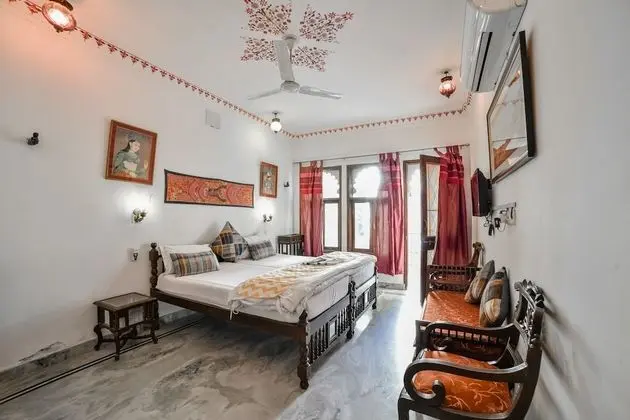 Deluxe Non Lake View Room