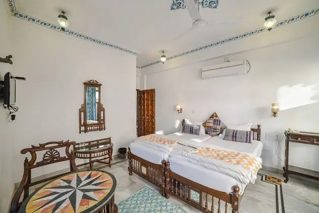 Deluxe Non Lake View Room