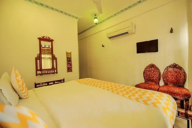 Deluxe Non Lake View Room