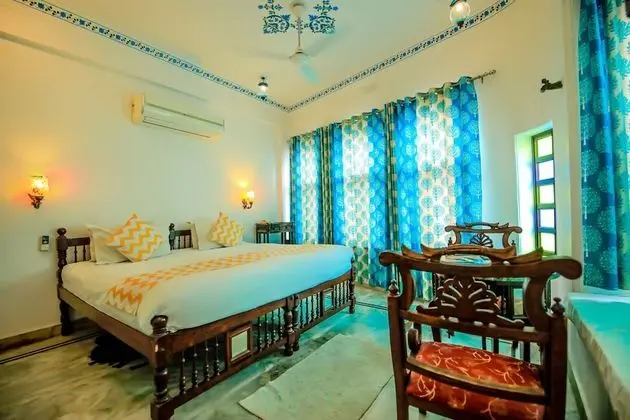 Deluxe Non Lake View Room