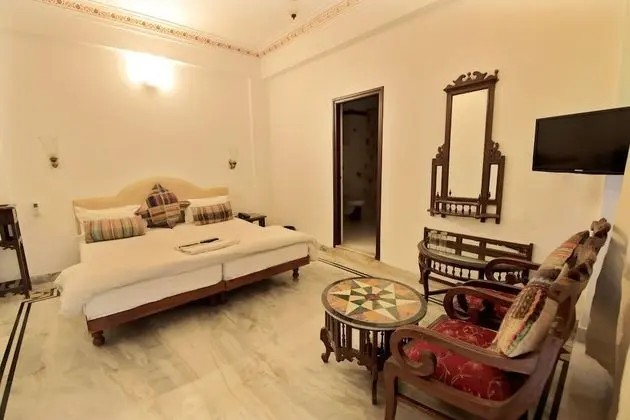 Premium Lake View Room