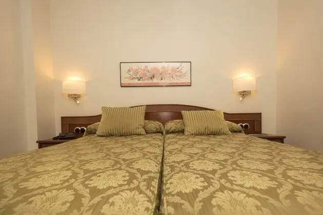 Dört Kişilik Oda (4 Adults)