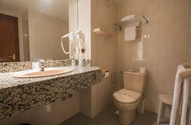 Dört Kişilik Oda (4 Adults)