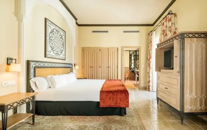 Junior Stüdyo Süit