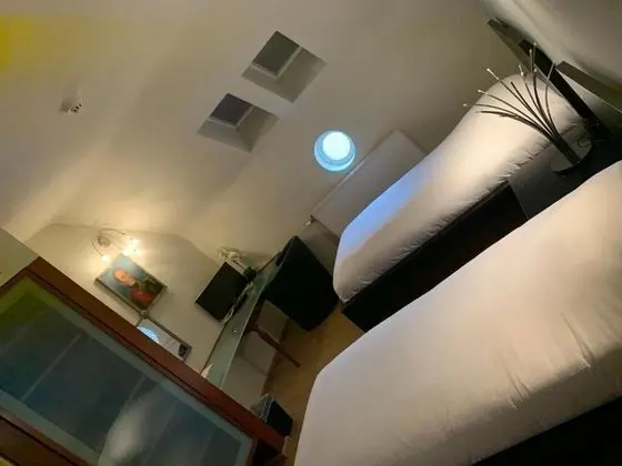 Tek Büyük veya İki Ayrı Yataklı Oda