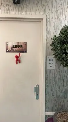Junior Süit (Eiffel)