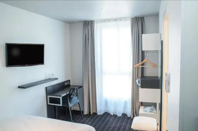 Club Tek Kişilik Oda