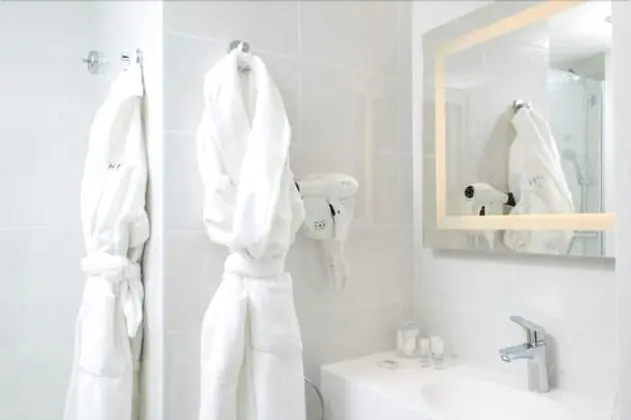 Club Tek Kişilik Oda