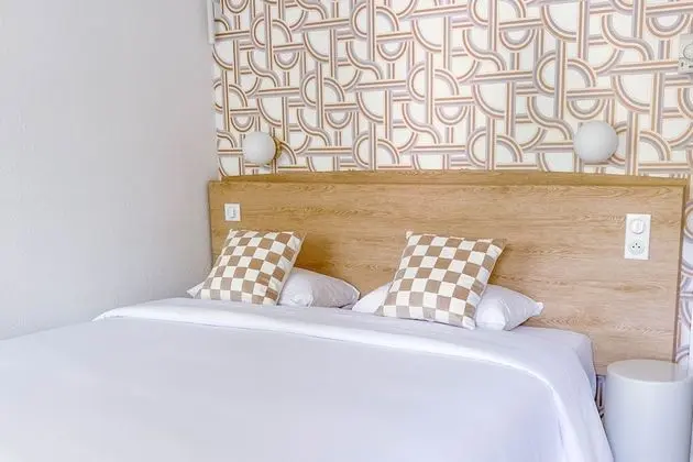 Standard Tek Büyük veya İki Ayrı Yataklı Oda