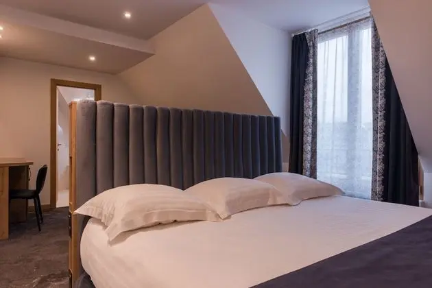 Deluxe room for 2 (Extra Bed with Extra Fee)