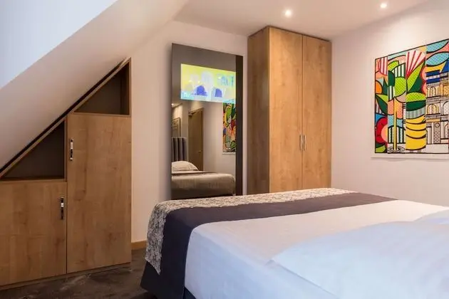 Deluxe room for 2 (Extra Bed with Extra Fee)