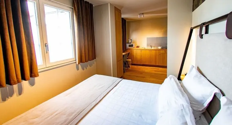 Comfort Tek Büyük Yataklı Oda