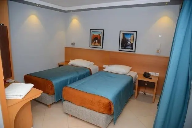 Deluxe İki Ayrı Yataklı Oda