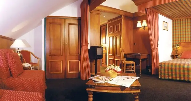 Dört Kişilik Oda