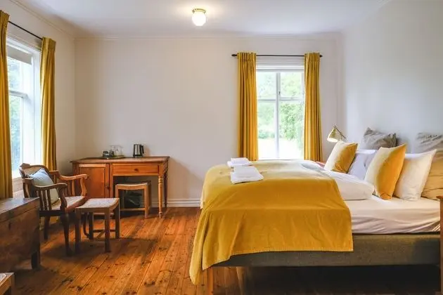 Tek Büyük veya İki Ayrı Yataklı Oda