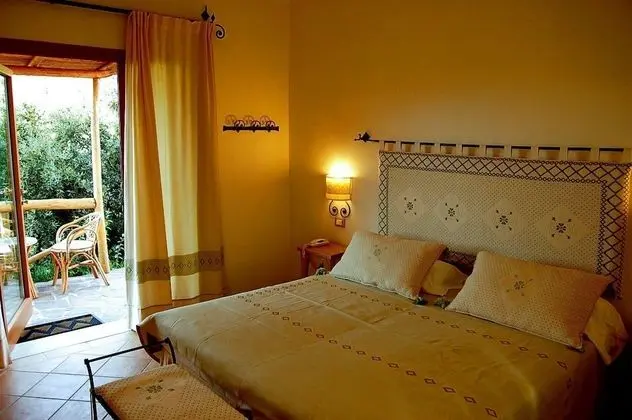 Standard Tek Büyük Yataklı Oda, Bahçeli