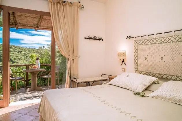 Standard Üç Kişilik Oda, Sigara İçilmez, Bahçe Manzaralı