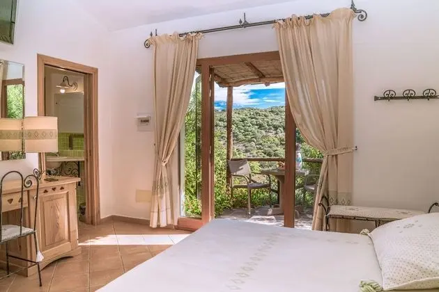 Standard Üç Kişilik Oda, Sigara İçilmez, Bahçe Manzaralı