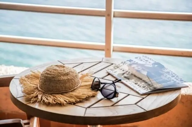 Deluxe Tek Büyük veya İki Ayrı Yataklı Oda