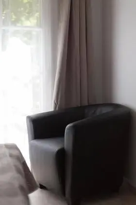 Üç Kişilik Oda