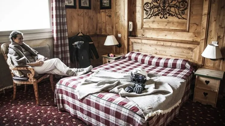 Standard Tek Büyük veya İki Ayrı Yataklı Oda, Balkon, Dağ Manzaralı (Village facing)