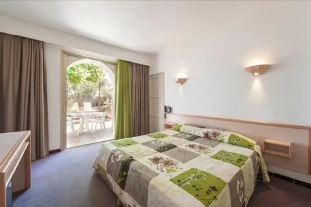 Tek Büyük Yataklı Oda (Haut de Jardin)