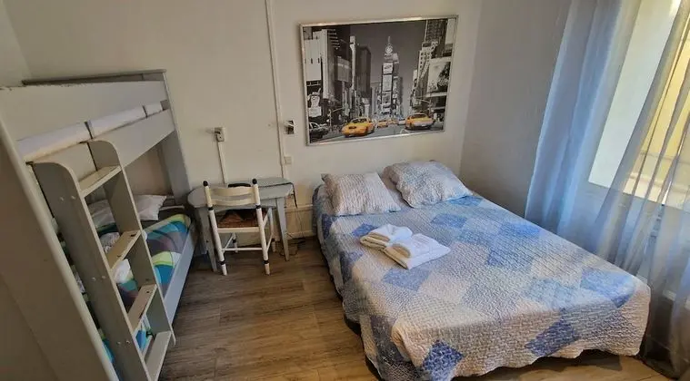 Standard Dört Kişilik Oda