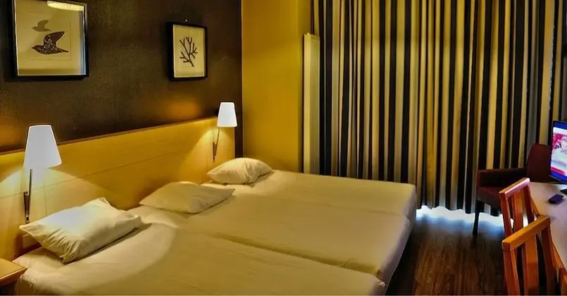 İki Ayrı Yataklı Oda