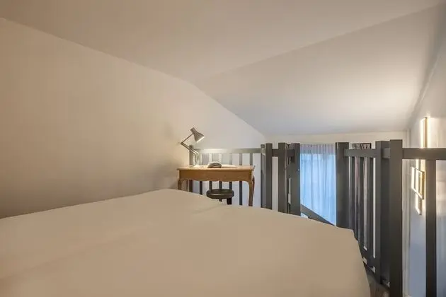 Deluxe Üç Kişilik Oda