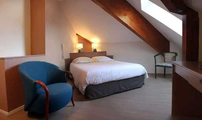 Tek Büyük Yataklı Oda