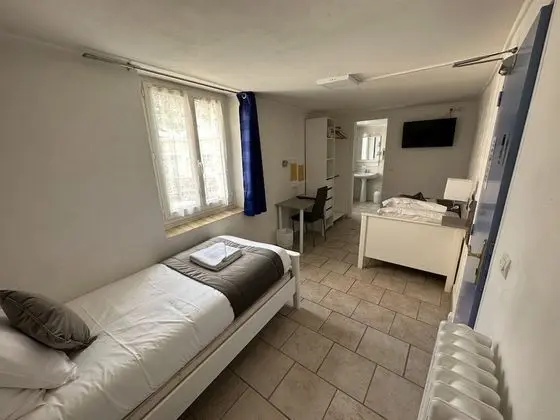 Tek Büyük Yataklı Oda