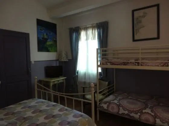 Standard Dört Kişilik Oda