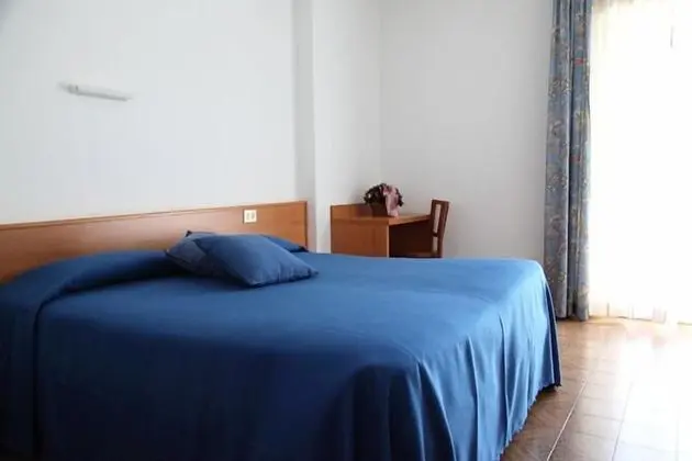 Tek Büyük Yataklı Oda, Teras, Dağ Manzaralı