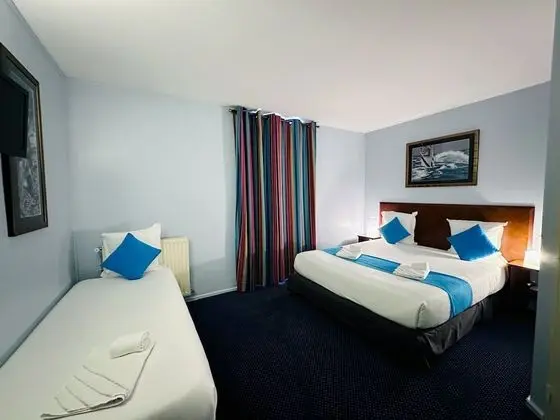 Chambre Triple