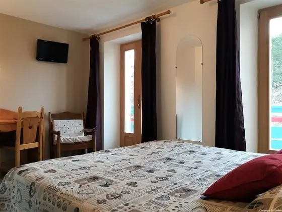 Comfort Tek Büyük veya İki Ayrı Yataklı Oda, Sigara İçilmez