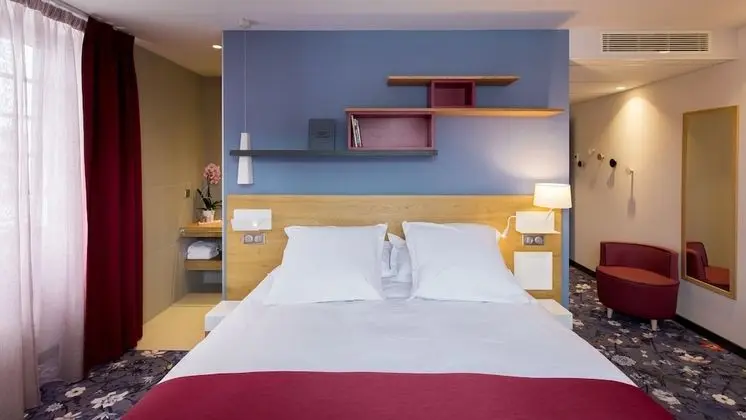 Deluxe Tek Büyük Yataklı Oda