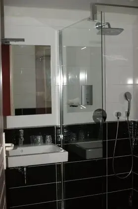 İki Ayrı Yataklı Oda (Forge )