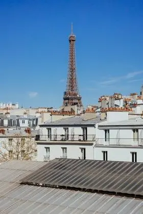 Executive Üç Kişilik Oda (Eiffel Tower view)