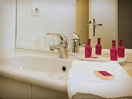 Comfort İki Ayrı Yataklı Oda