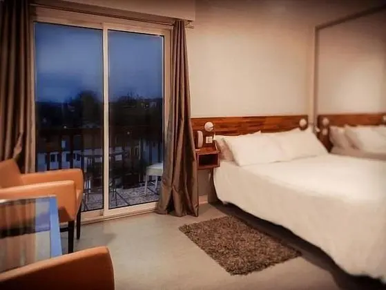 Comfort Tek Büyük Yataklı Oda