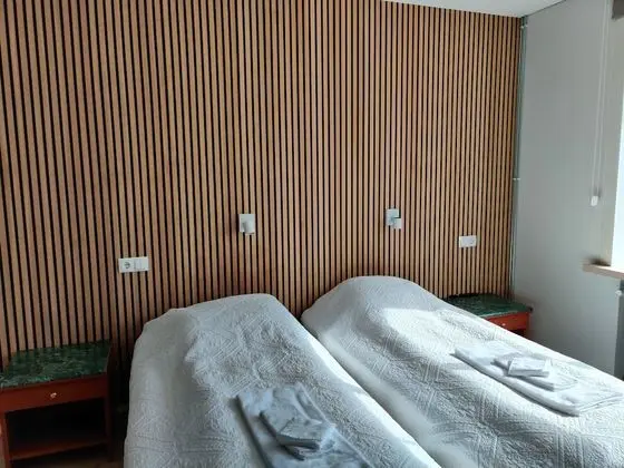 İki Ayrı Yataklı Oda, Özel Banyo